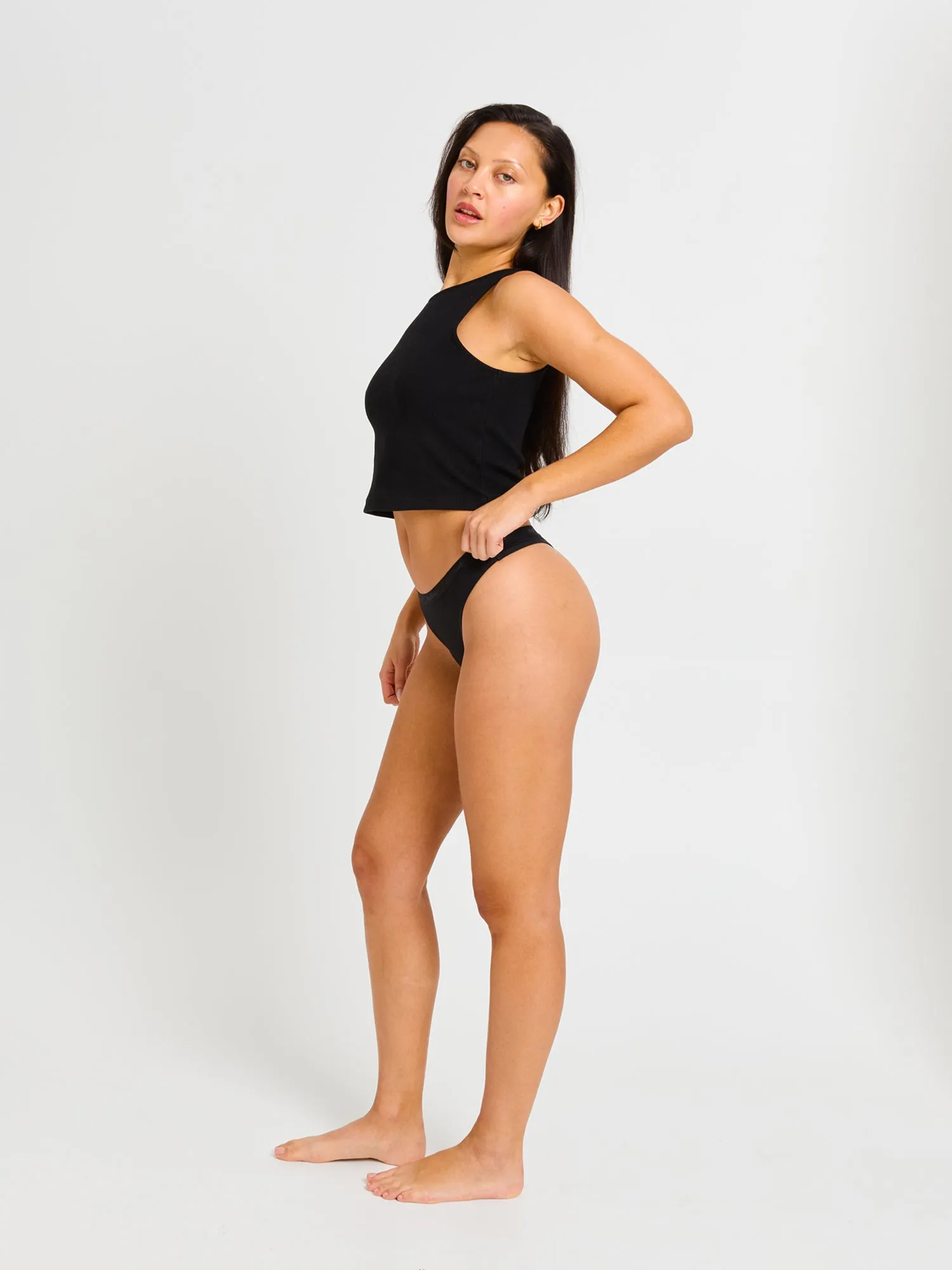 Basic Thong Light Black
