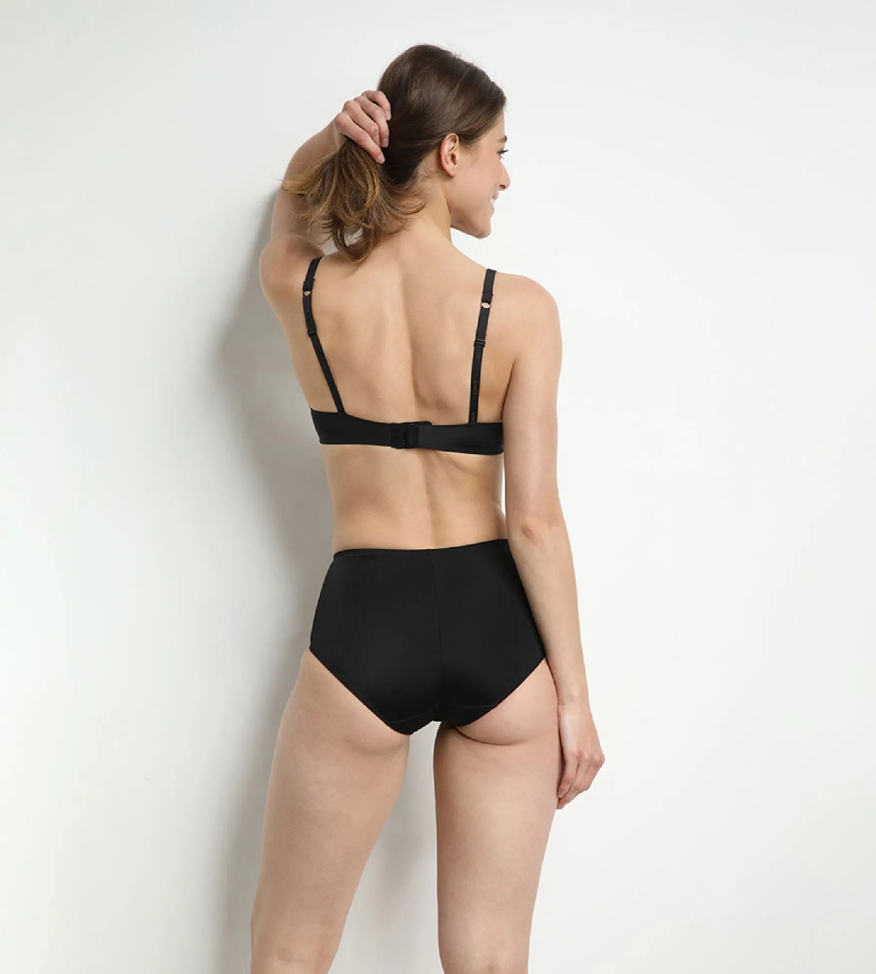Culotte ventre plat taille haute noir Dim Silhouette Essentiel