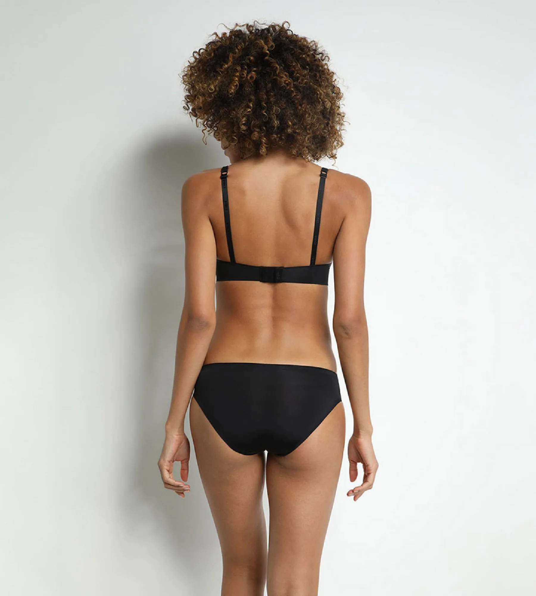 Invisible black knickers - Dim Invisifree