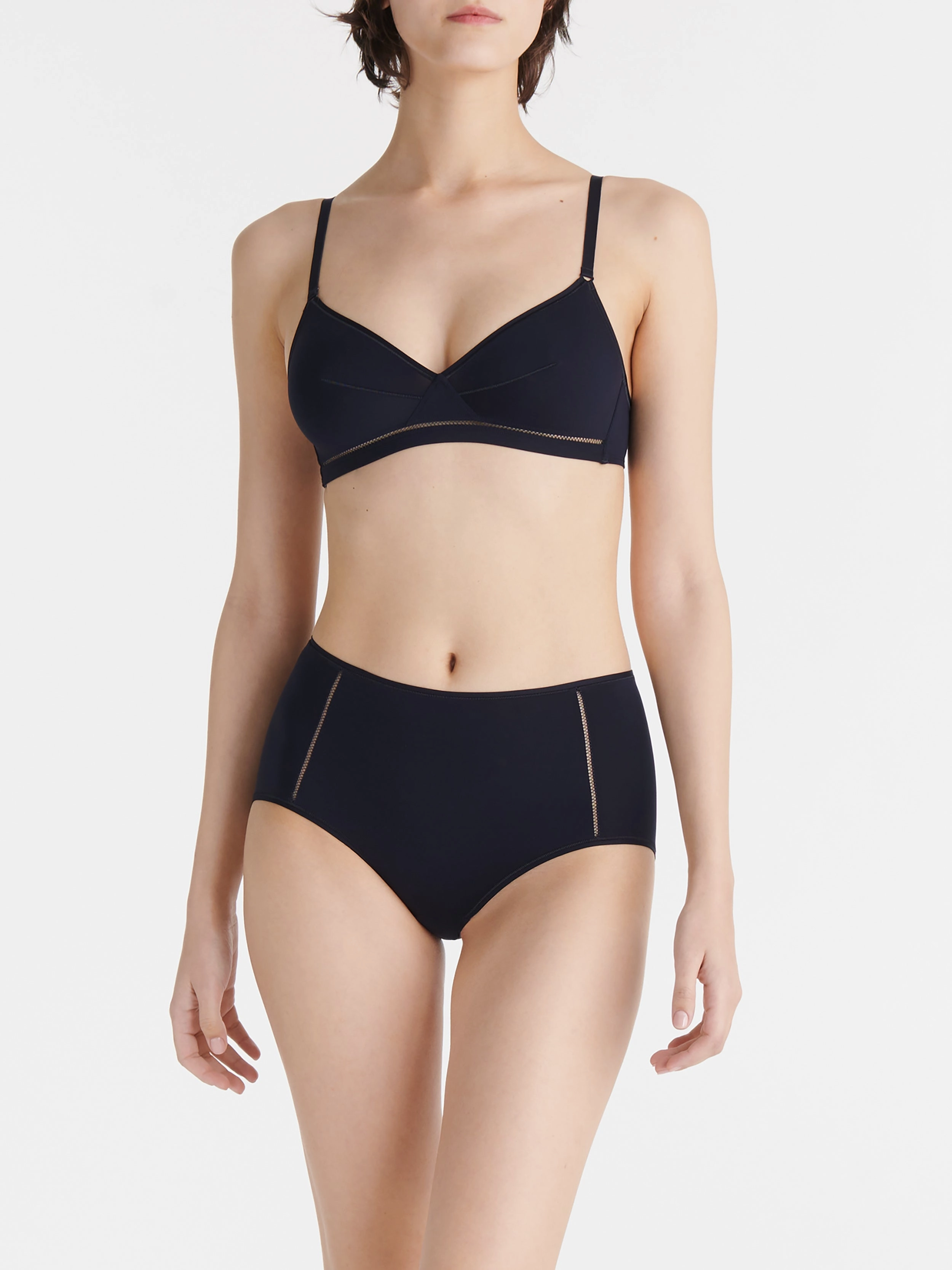 Lydia Wireless Triangle Bra Ultra