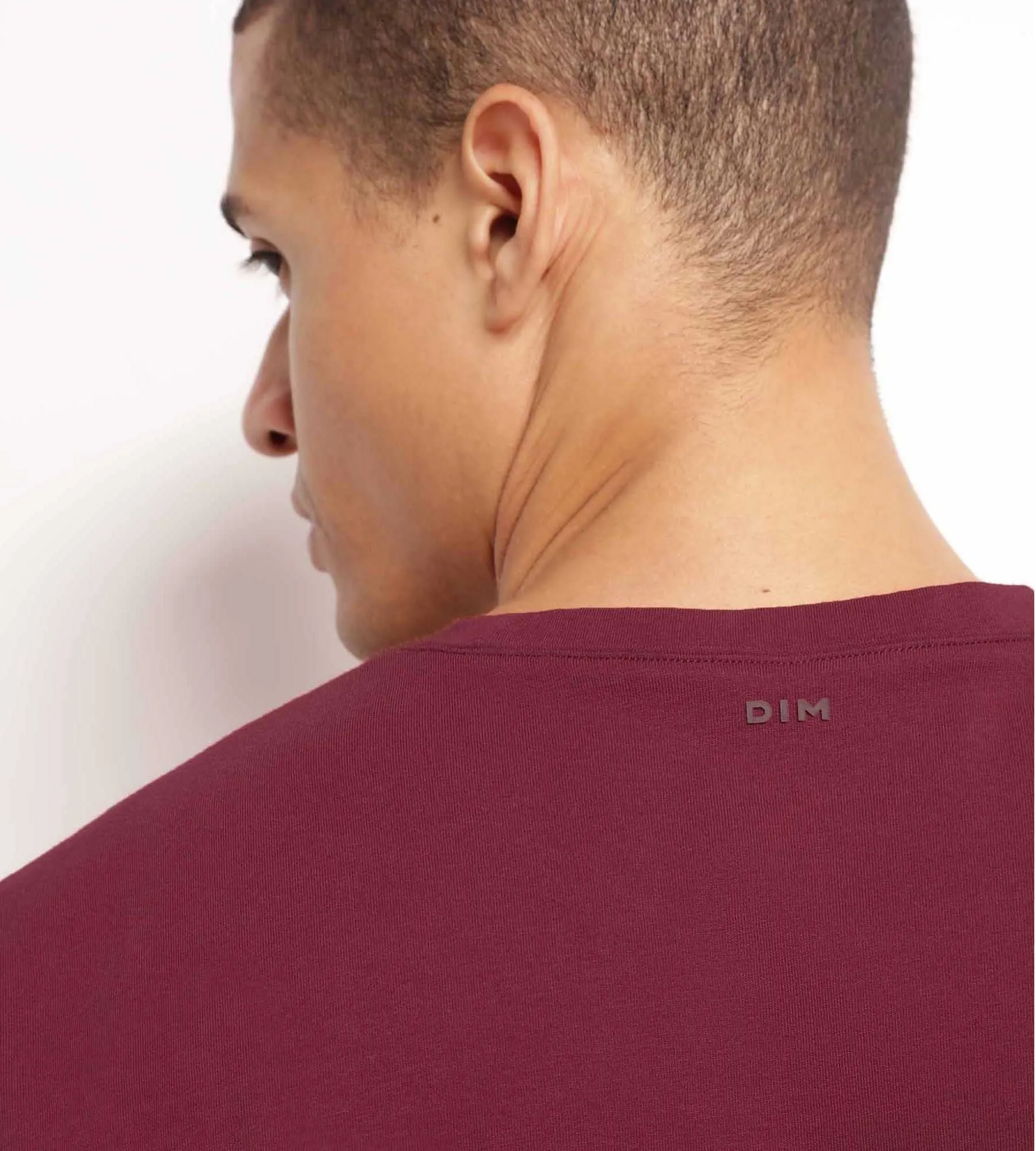 Men's thermoregulating sports T-shirt in Dim Move Bordeaux jersey