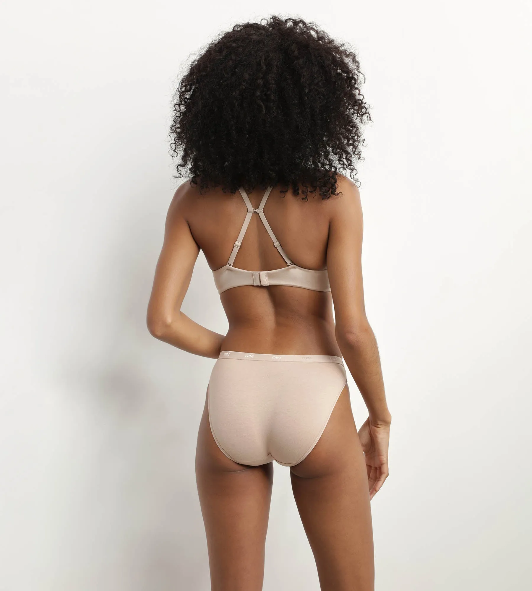 Nude microfibre underwired push-up bra Dim Beyond Sexy