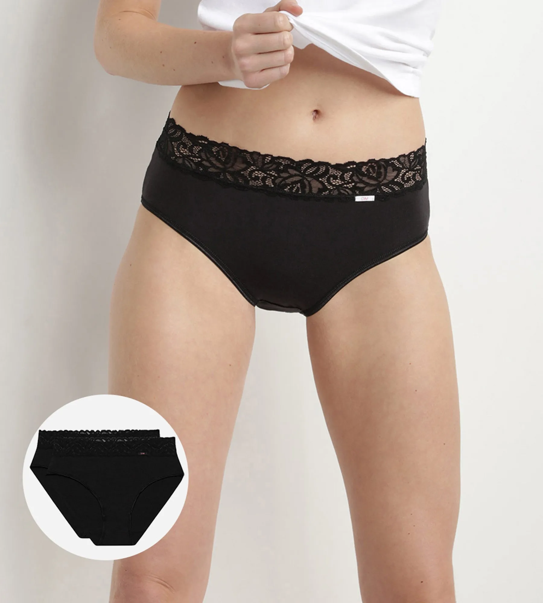 Pack of 2 pairs of Coton Plus Féminine high rise bikini knickers in black