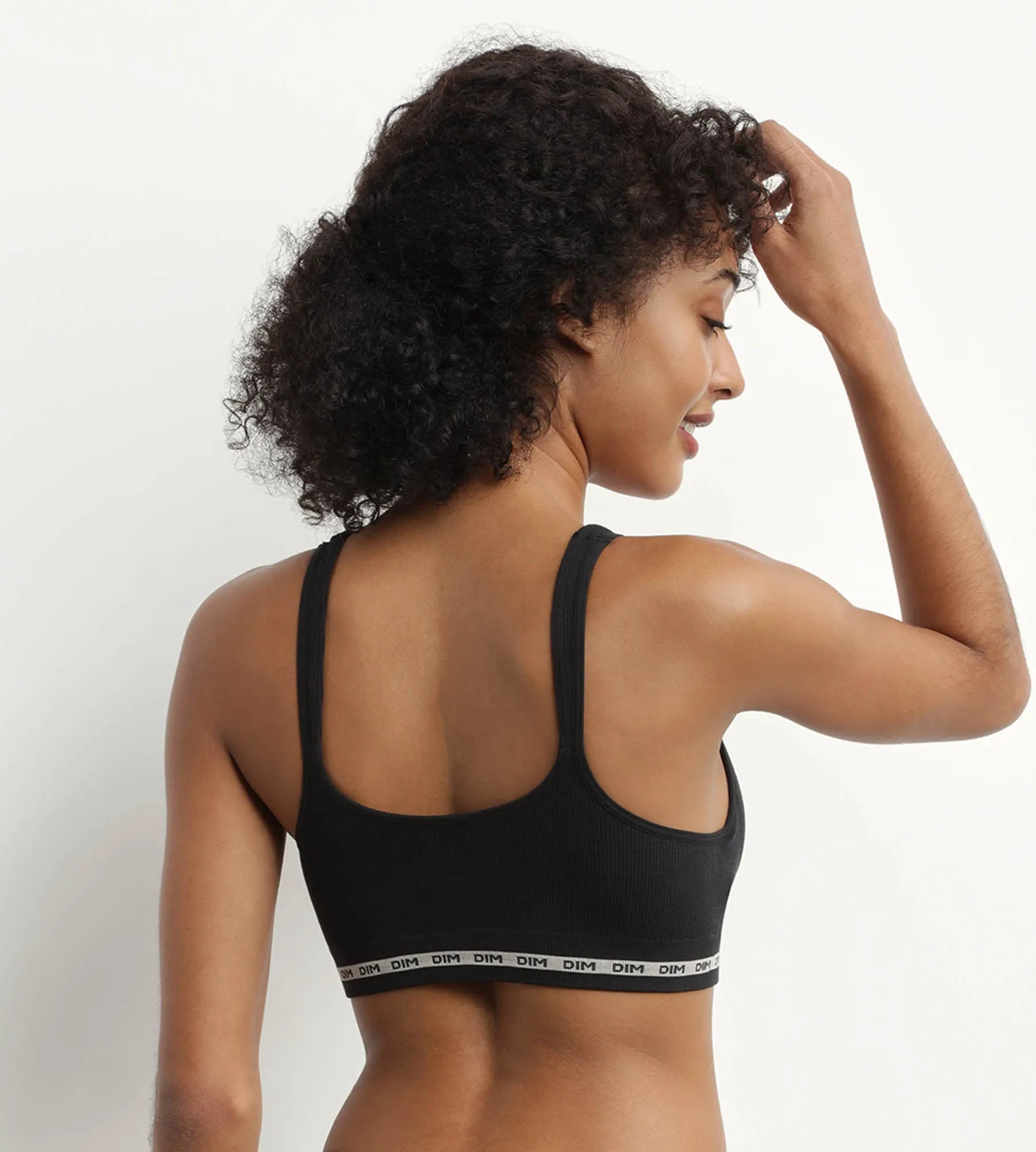 Ribbed black bra wireless or seams Dim Icon Seamless