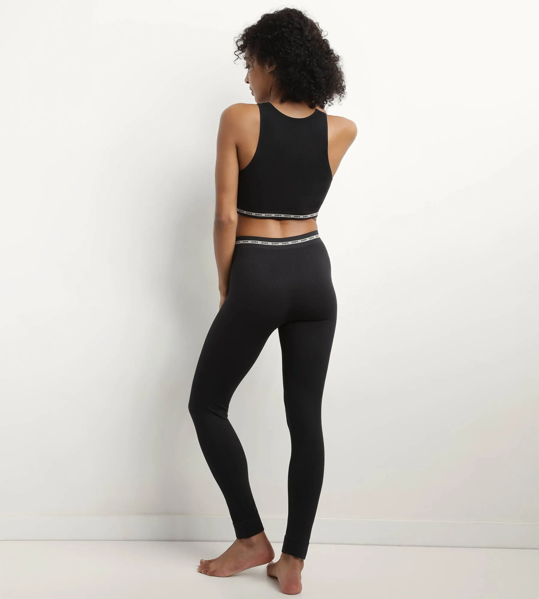 Seamless Ribbed polyamide modal Crop Top in Black Dim Icons Seamless