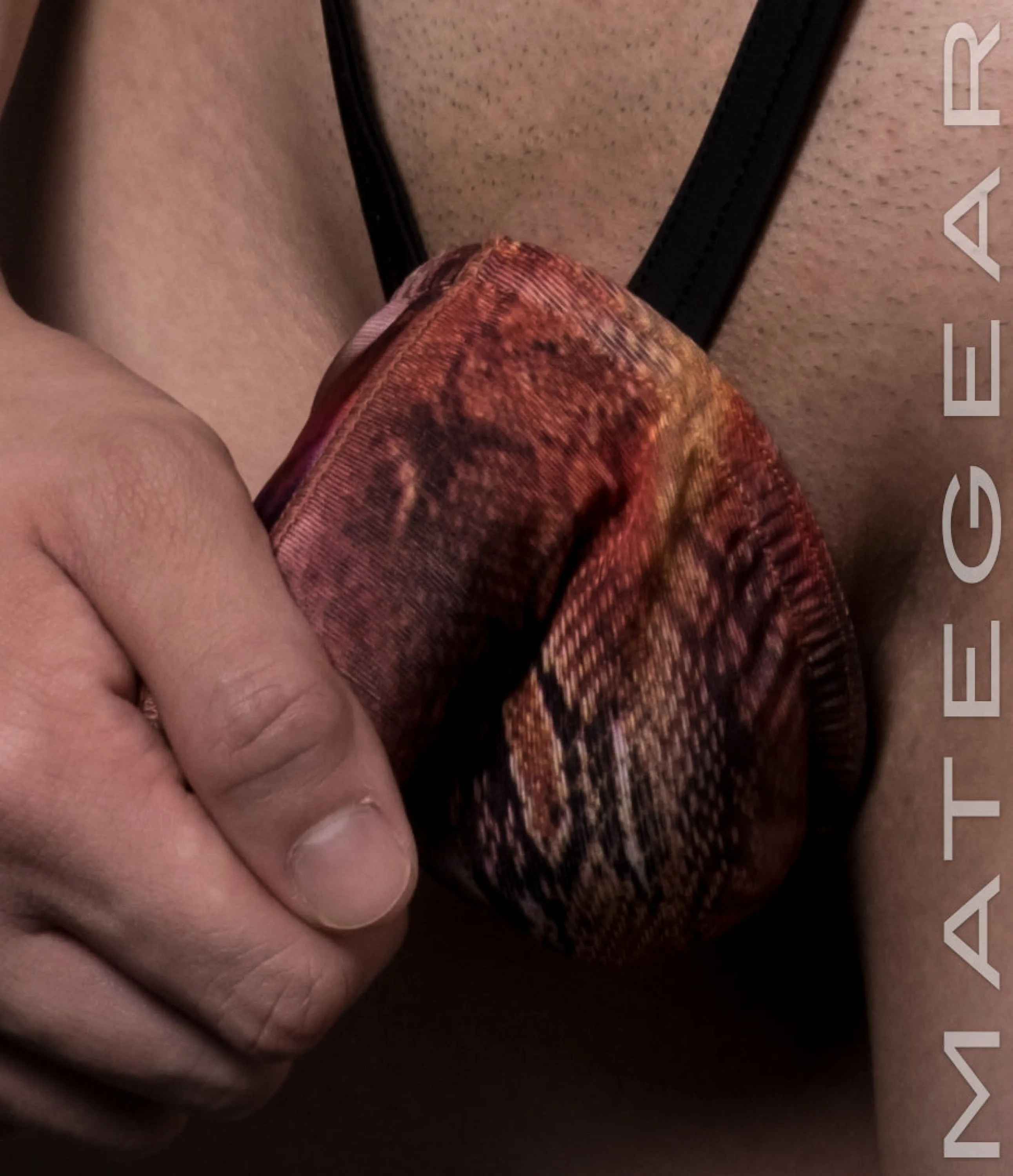 Sexy Men's Underwear Xpression Ultra Sexy G - Gal Dae (Adjustable Sling / Trunk Front / Black Full Body Sling)