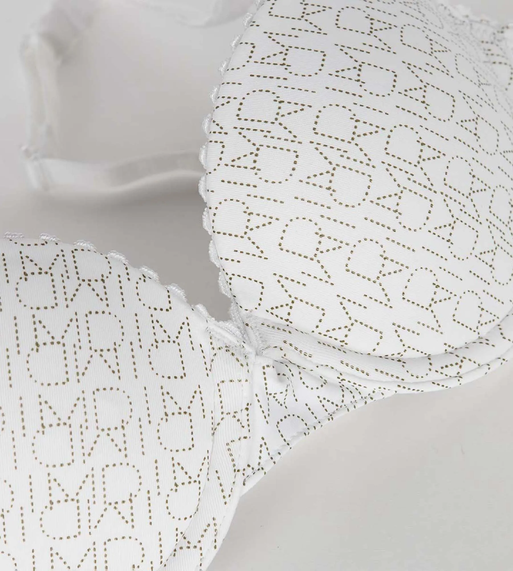 Underwired white bra for girl - Dim Touch