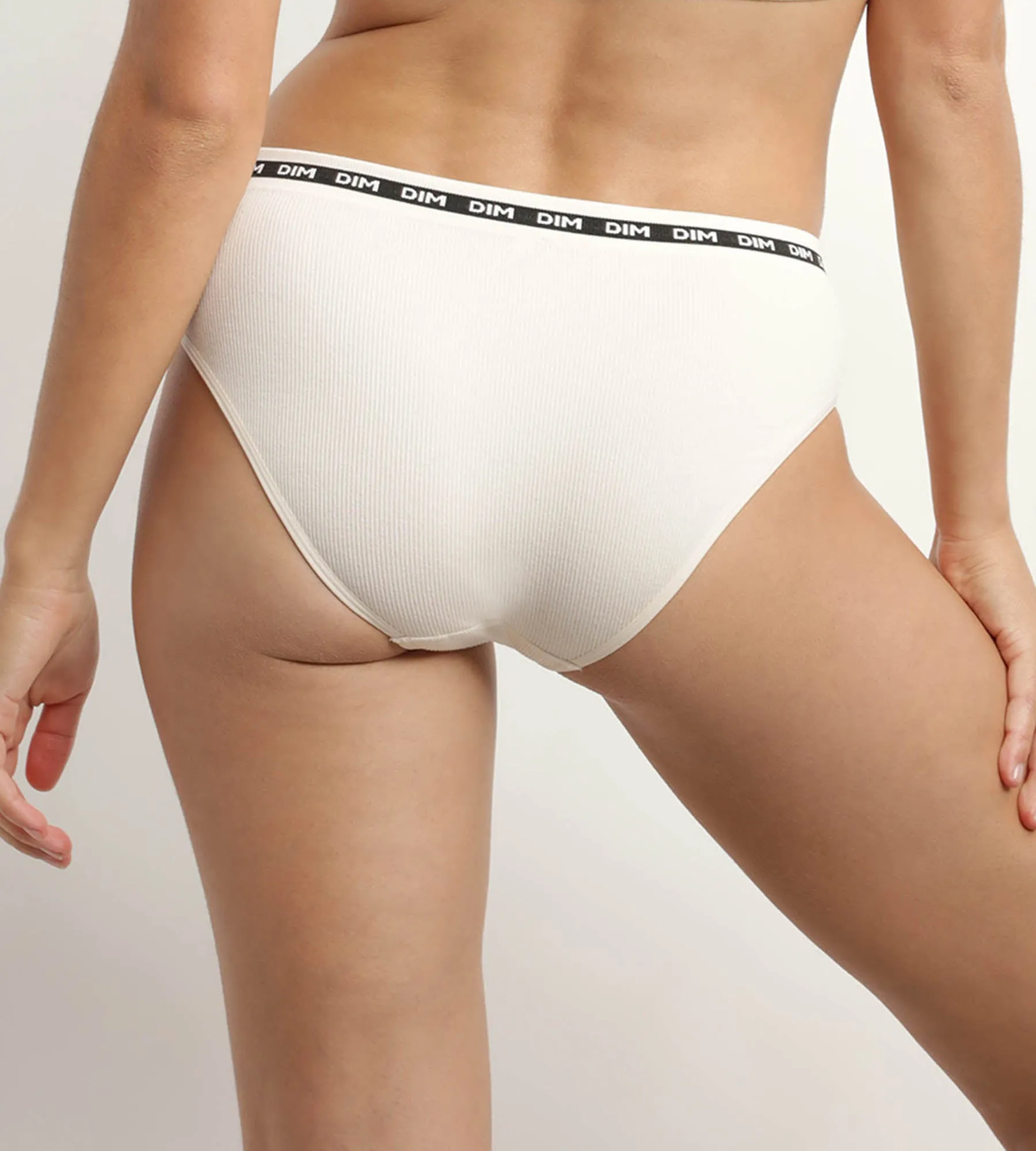 Women's seamless beige ribbed polyamide modal briefs Dim Icons Seamless