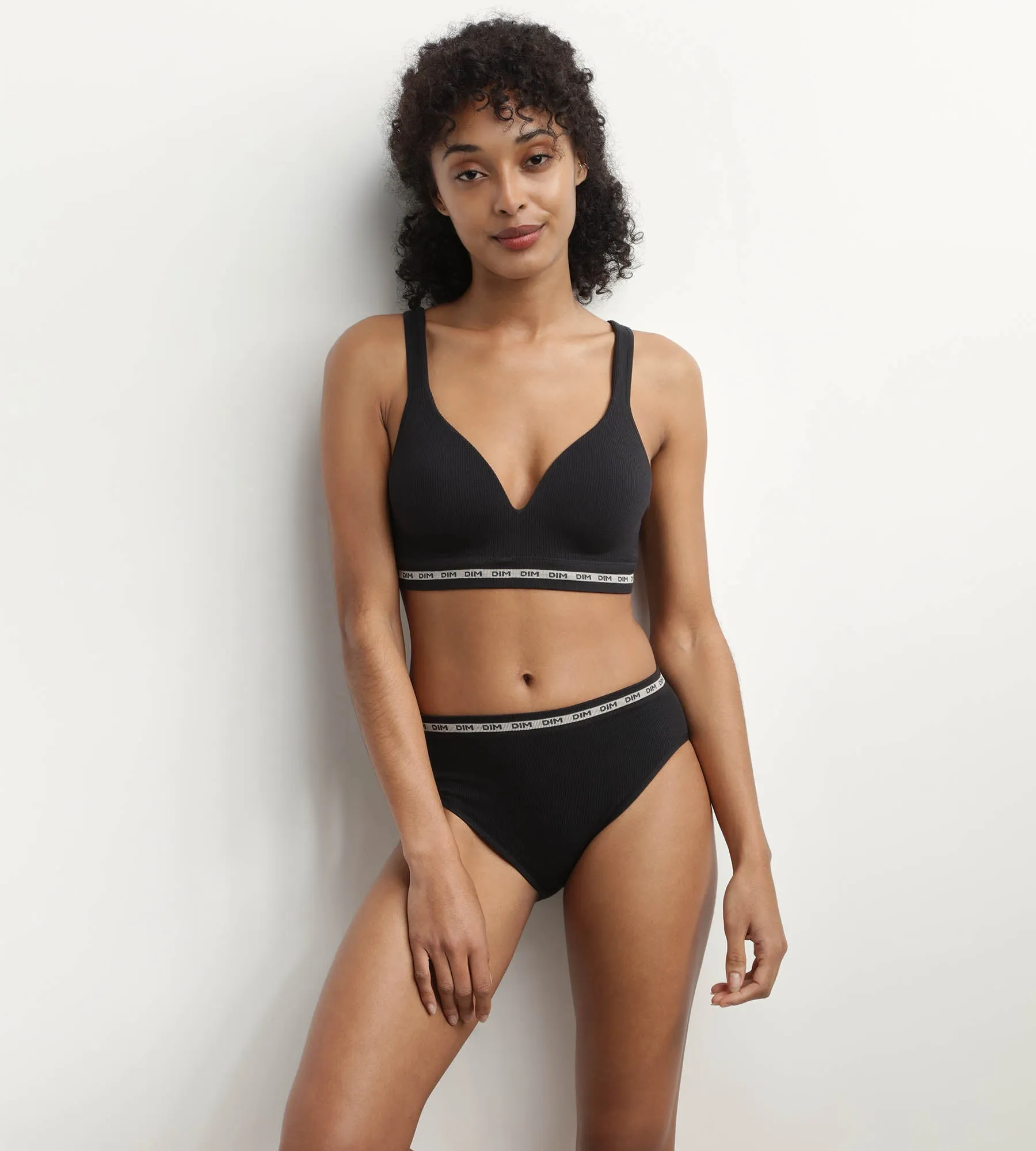 Women's seamless Black polyamide modal briefs Dim Icons Seamless